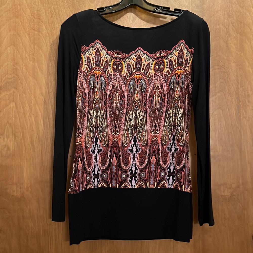 Cache Top With Design On Front And Back - image 6